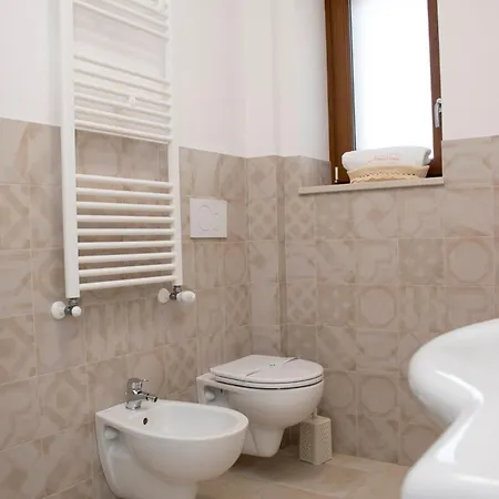 Trullo Manivida לוקורוטונדו