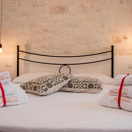 Trullo Manivida בית נופש לוקורוטונדו