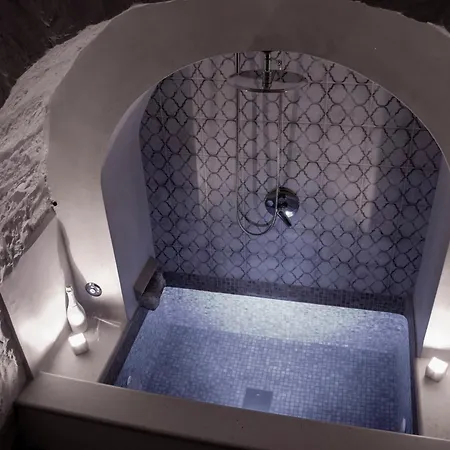 בית נופש Trullo Manivida לוקורוטונדו