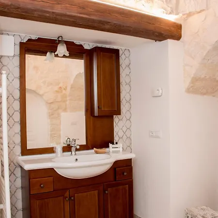 Trullo Manivida בית נופש לוקורוטונדו
