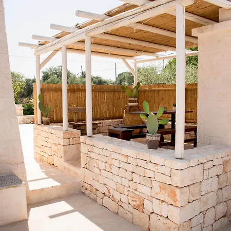 Holiday home Trullo Manivida Locorotondo